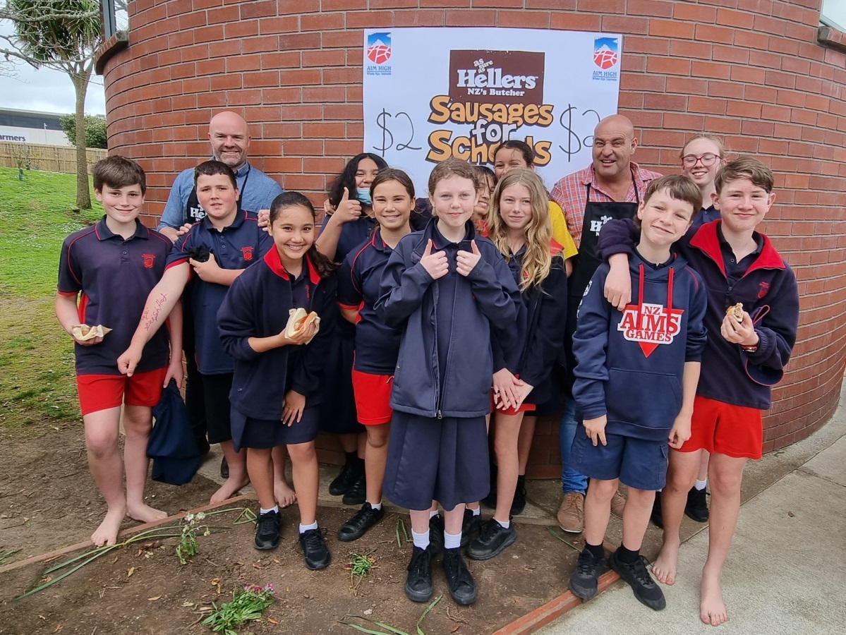 Hellers donates its 2 millionth snag to school sausage sizzles